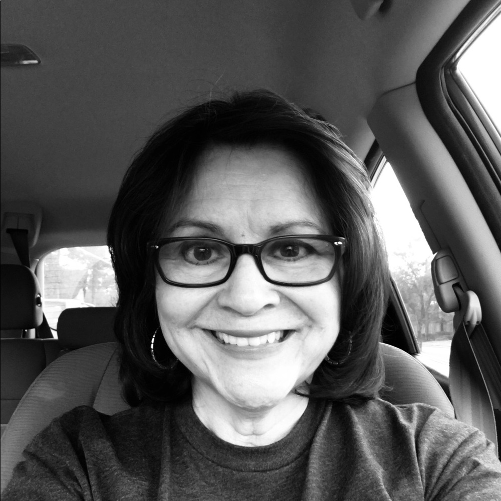 Meet your Posher, Julie